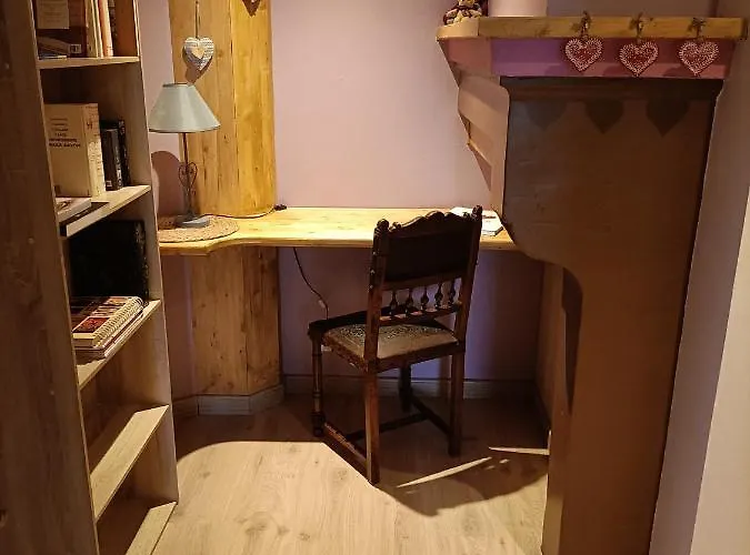 Chez Ma Grand-Mere